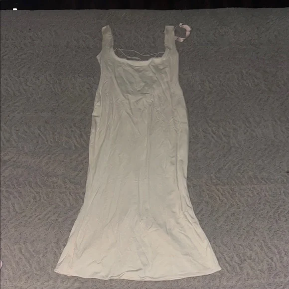 chinese dress ladies Lace-Trim Midaxi Dress in White